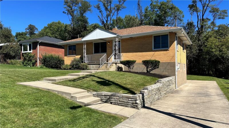 136 Richey Dr — photo 2