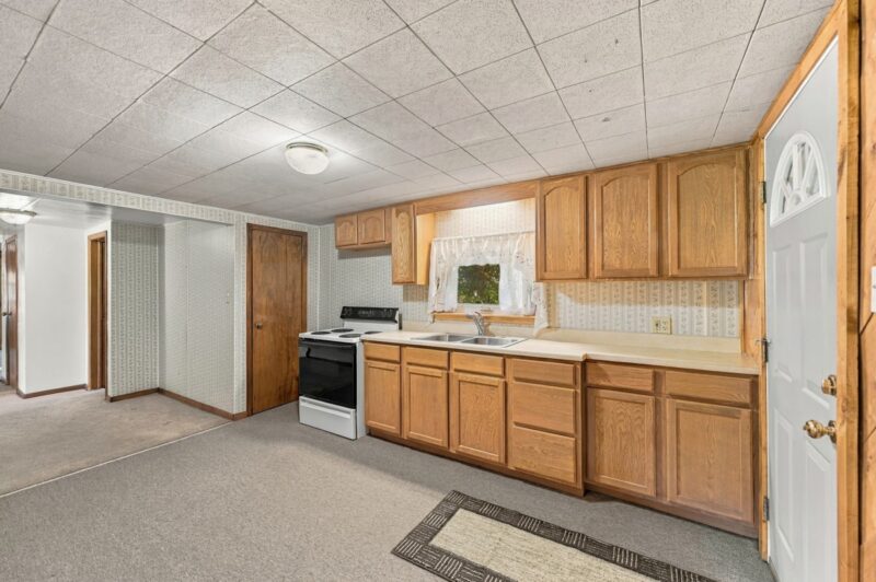 1308 Butler ROAD — photo 7