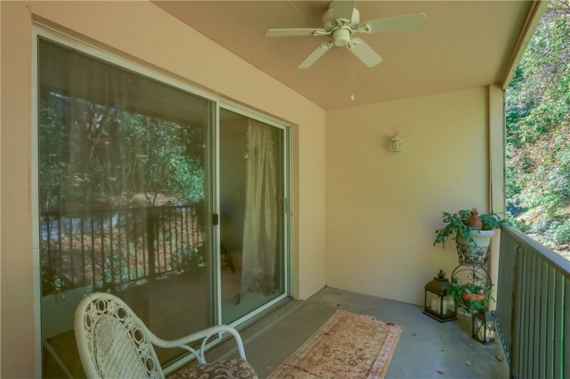 555 Sloop Rd 14 — photo 8