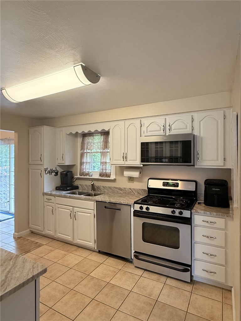 247 Darlan Hill Dr — photo 4