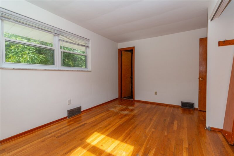 121 Black Hill Rd — photo 7