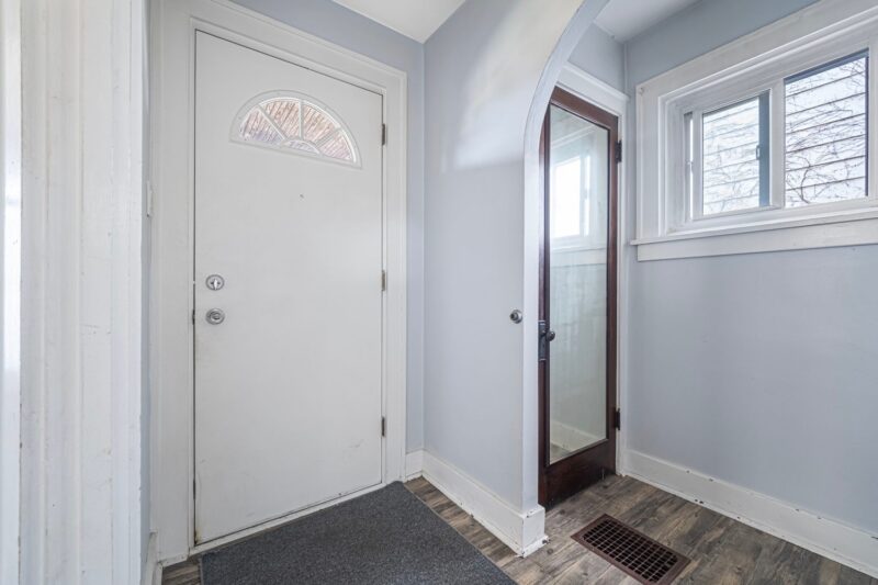 806 Gallion AVENUE — photo 2