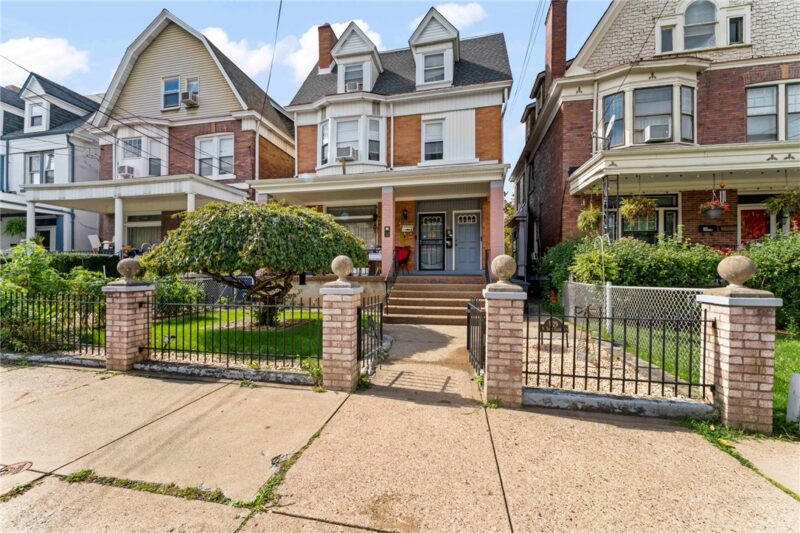 1129 N Saint Clair Street — photo 3