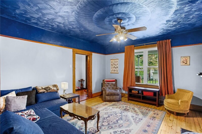 925 Walnut St — photo 5
