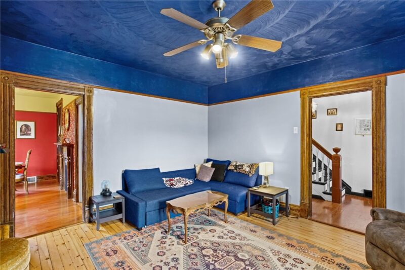 925 Walnut St — photo 6