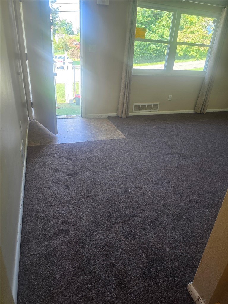 402 Highland Ave — photo 2
