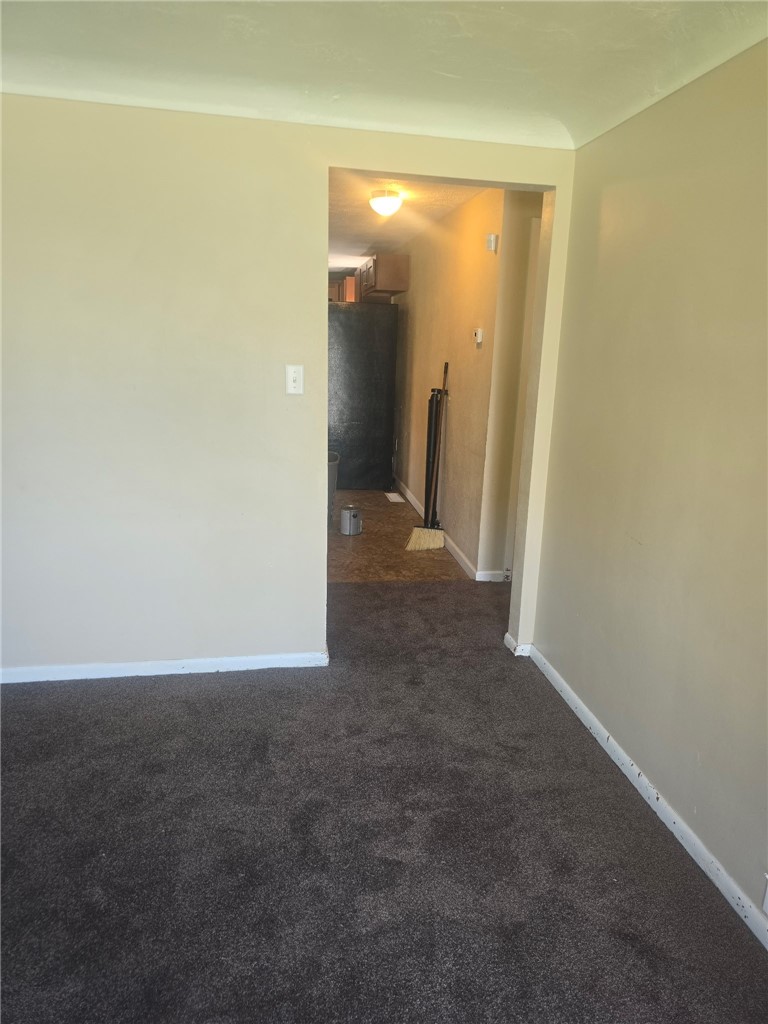 402 Highland Ave — photo 3