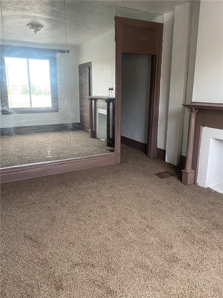 2230 Webster Ave — photo 2