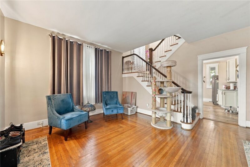 1003 Loucks Avenue — photo 4