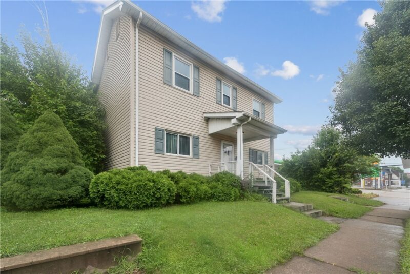 214 Lloyd Ave — photo 2