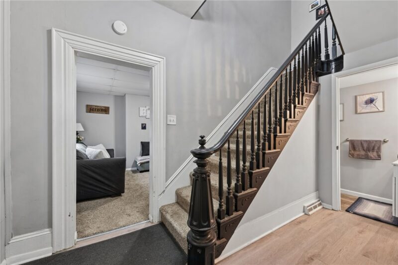 214 Lloyd Ave — photo 5