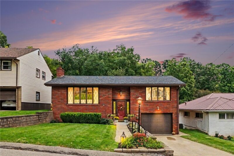 705 Smiley St — photo 2