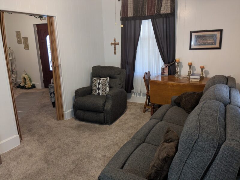2710 Locust St — photo 5