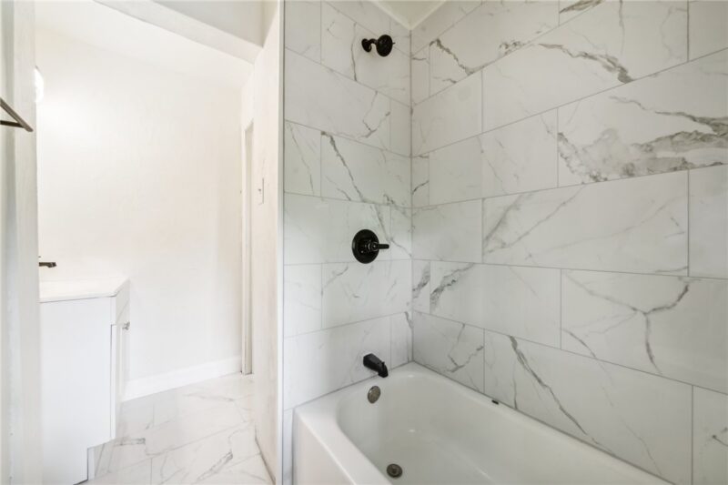 5421 Wellesley Ave — photo 6