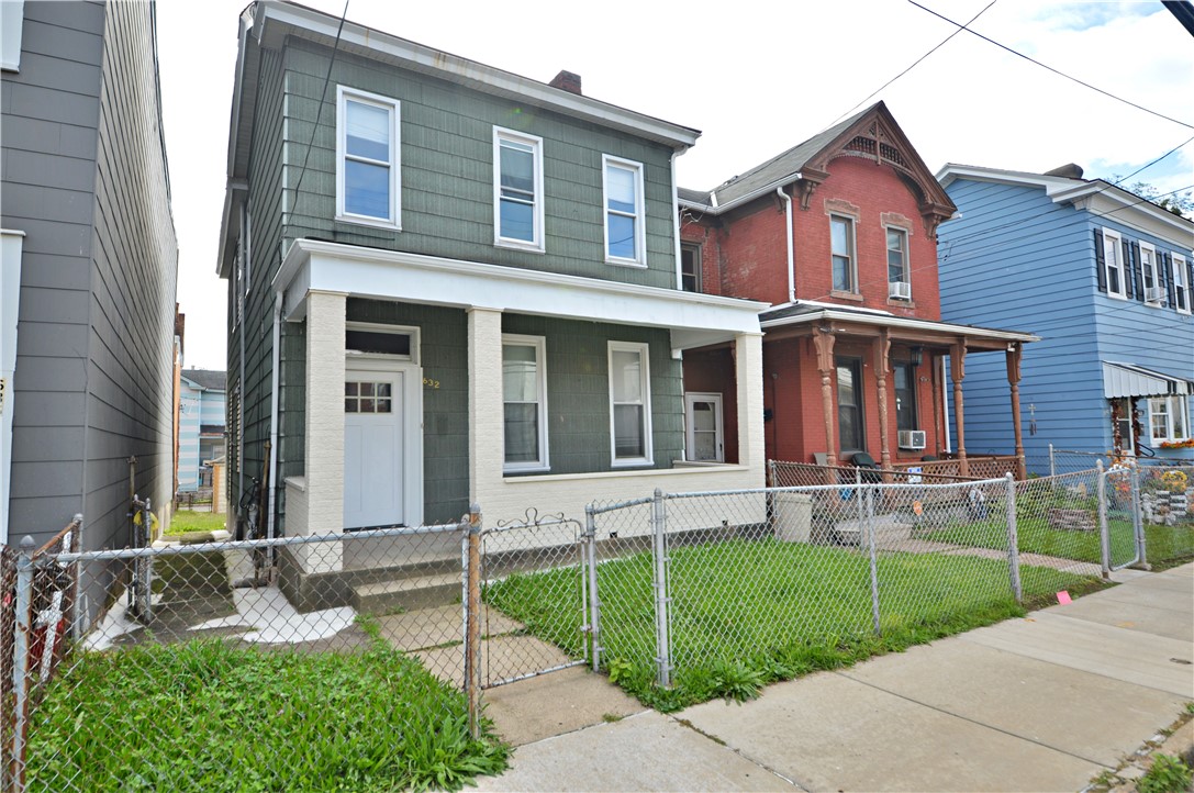 632 Industry St — photo 1