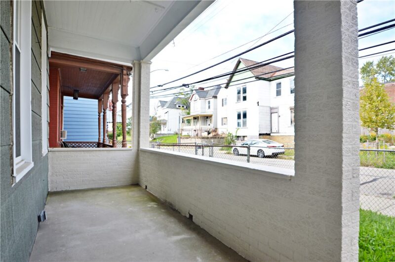 632 Industry St — photo 4