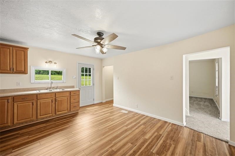 310 Madison Av. — photo 4