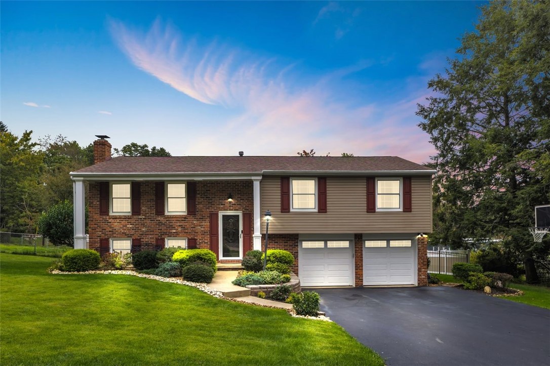 6 Greenview Dr — photo 1