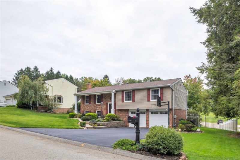 6 Greenview Dr — photo 2