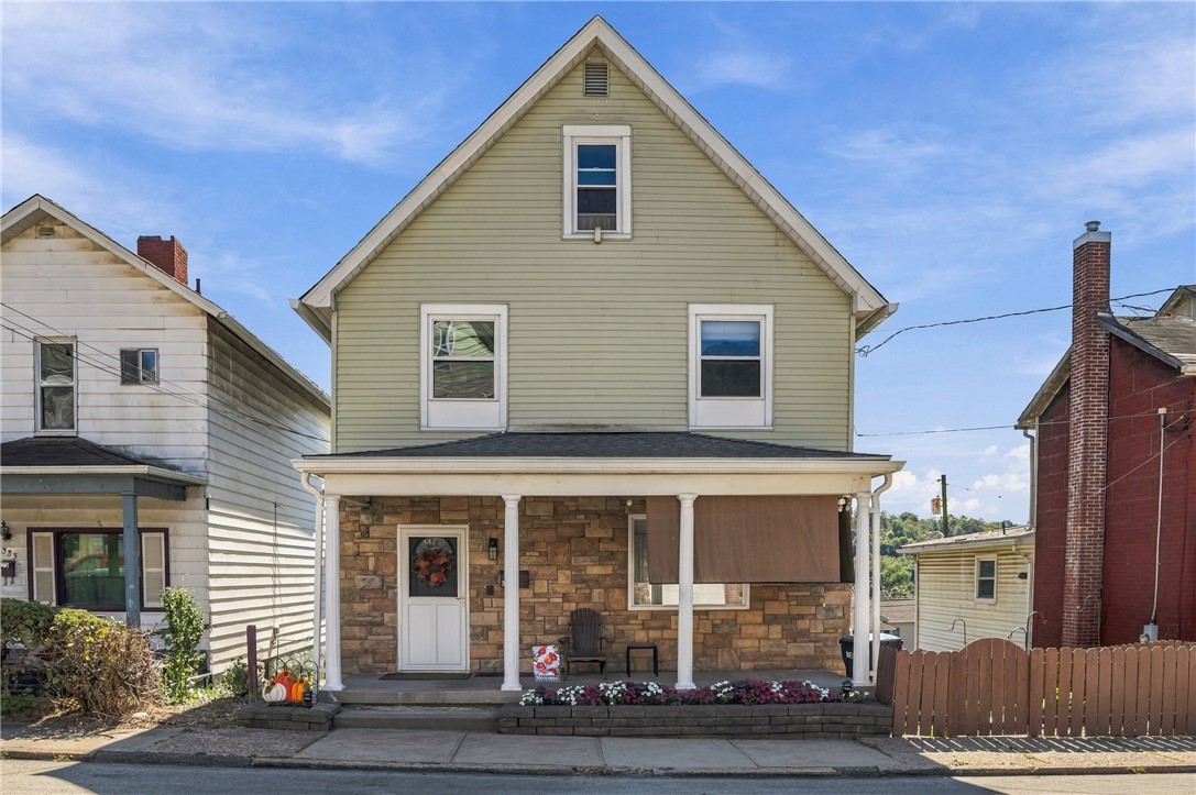 335 W 8th Ave — photo 1