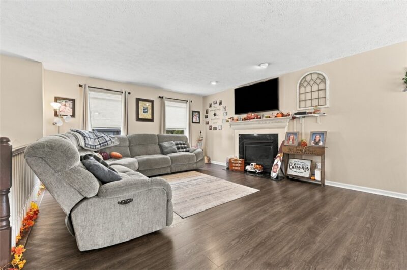 1101 Fairfield Lane — photo 5