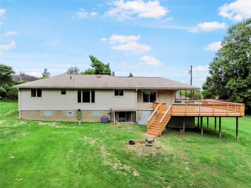 713 1/2 Maple Dr — photo 3