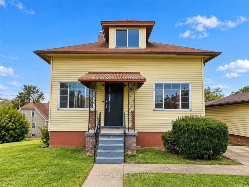 459 Routh St — photo 2
