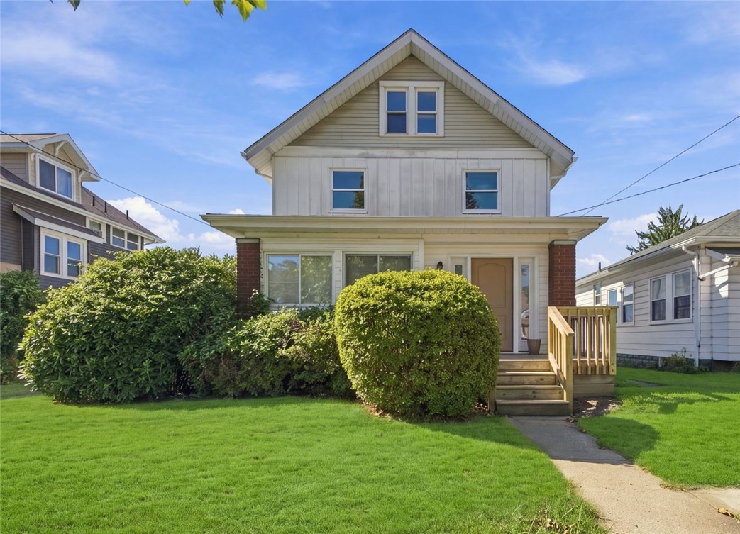 411 Riverview Dr — photo 1