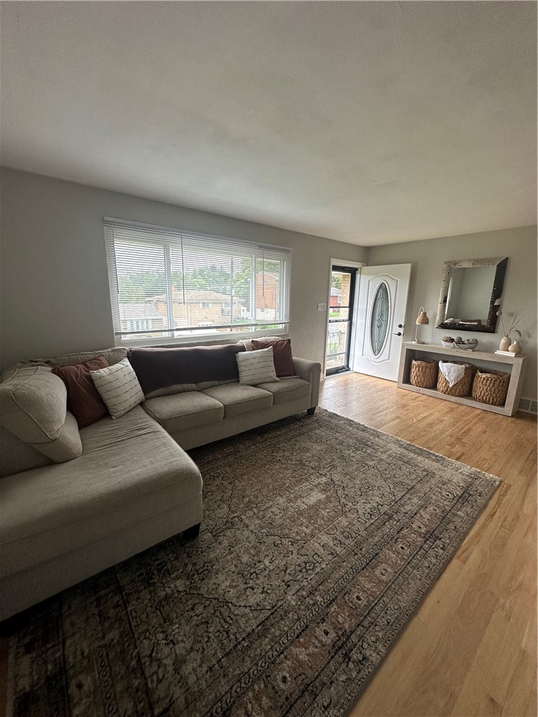 1502 Whitewood Dr — photo 6