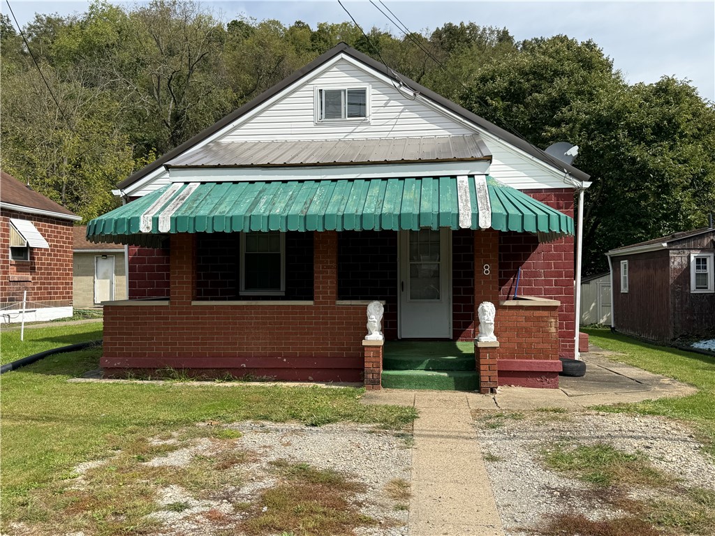 8 Penn Avenue — photo 1
