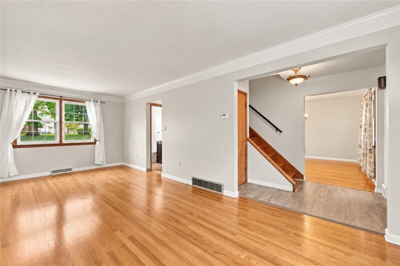 313 Montana Avenue — photo 5