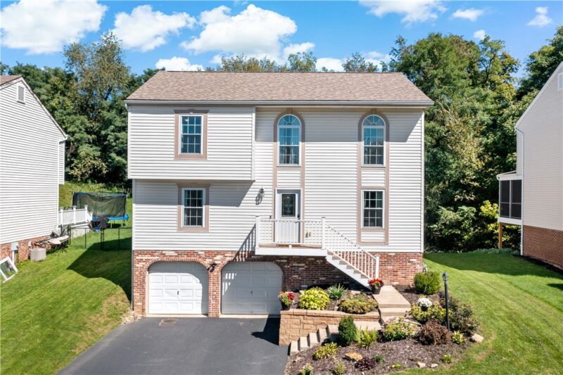 1344 Lucia Dr