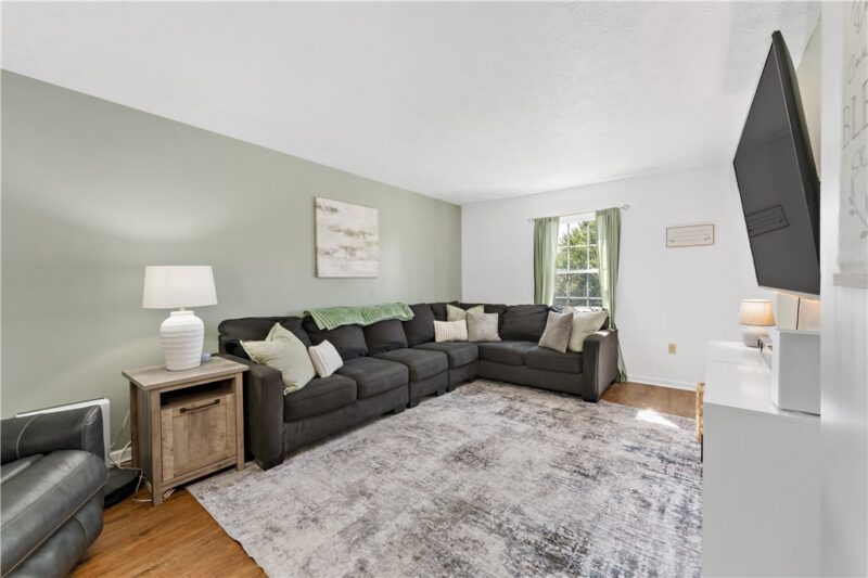 1344 Lucia Dr — photo 3