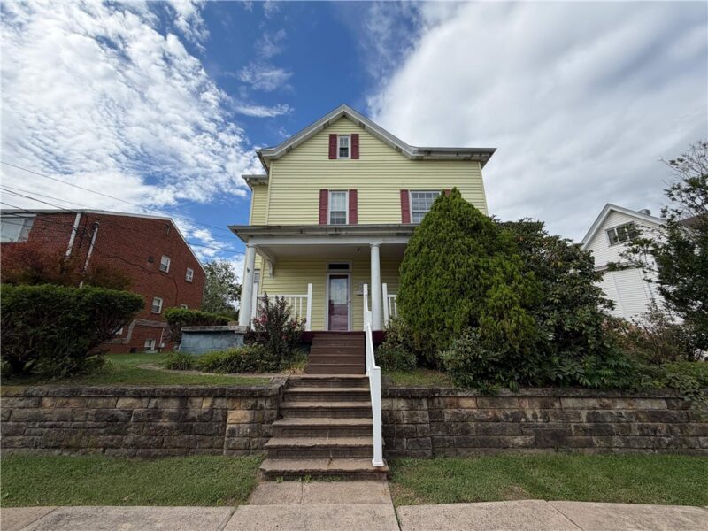 311 N 5th St