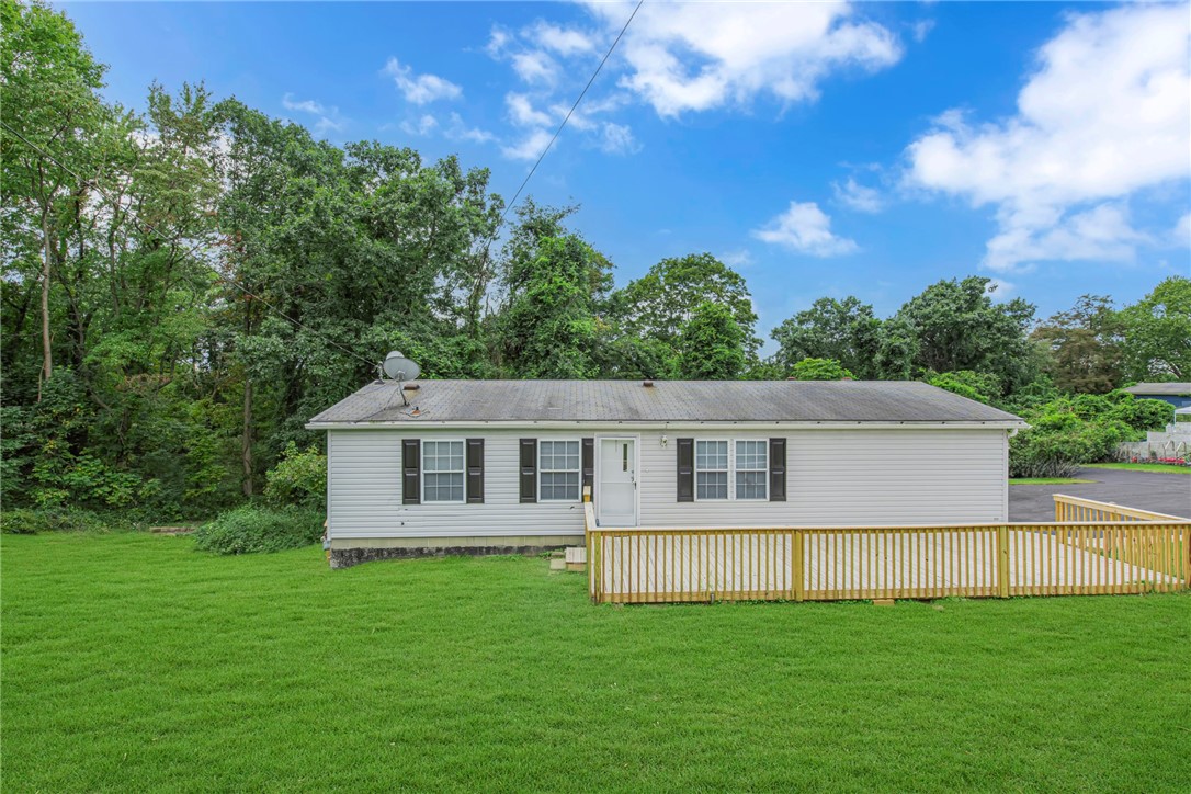 353 Pleasant Dr — photo 1