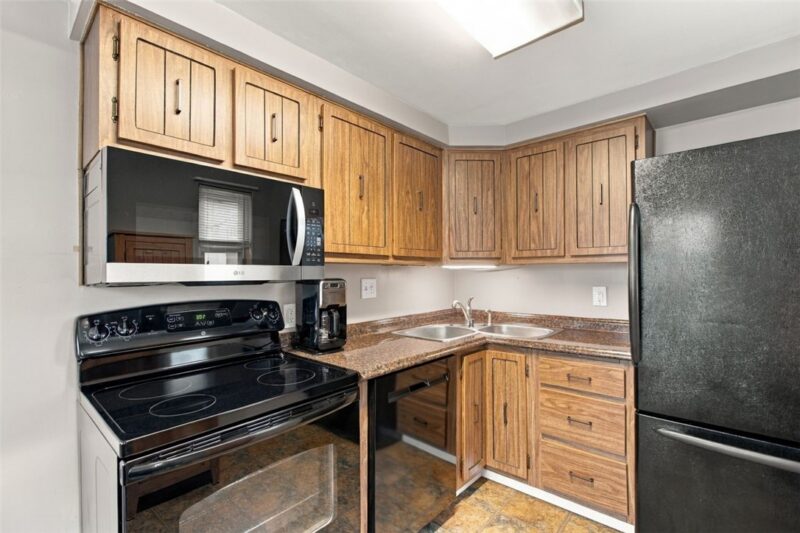 5141 Colewood Dr — photo 5