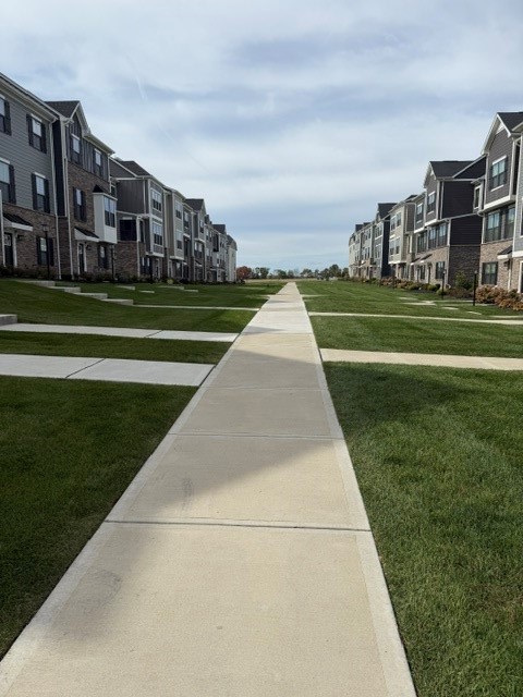 106 Crab Apple Way — photo 3