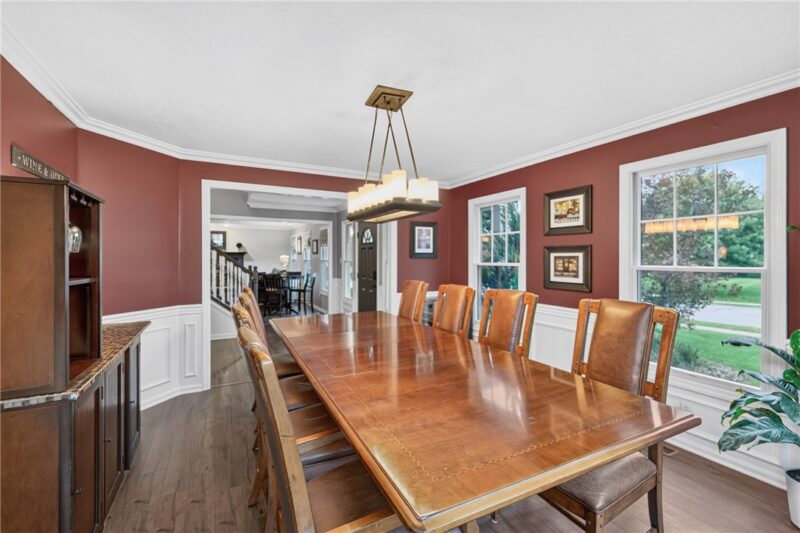 306 Crimson Drive — photo 8