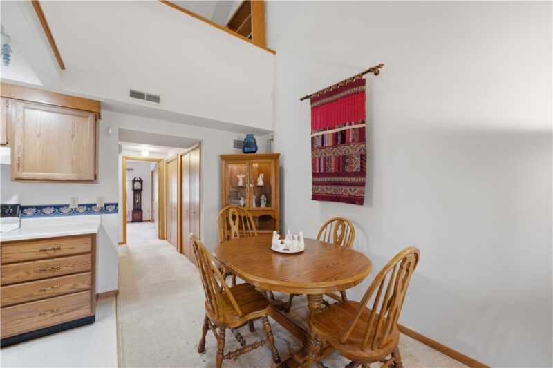 306 Evergreen Ct — photo 6