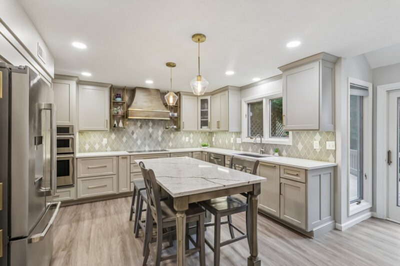 806 Oxford COURT — photo 6
