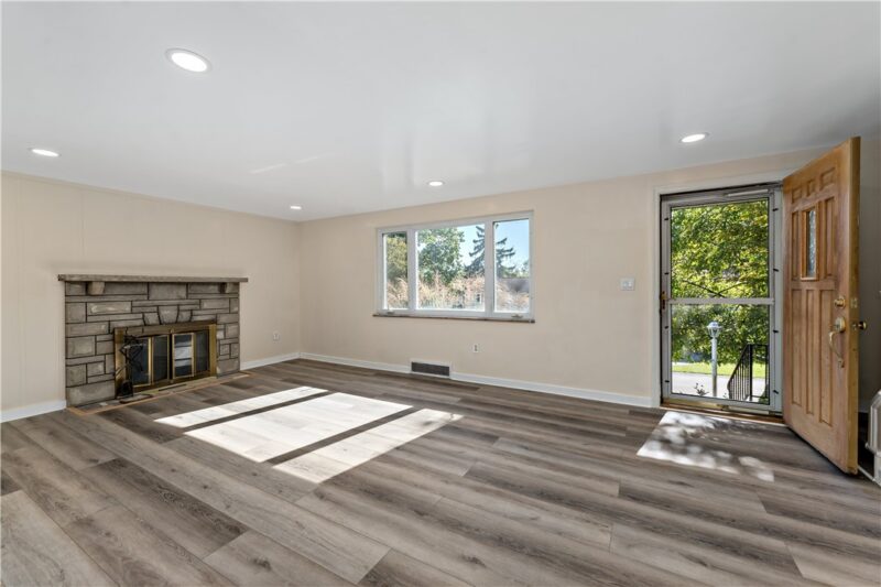 859 Corbett Dr — photo 4