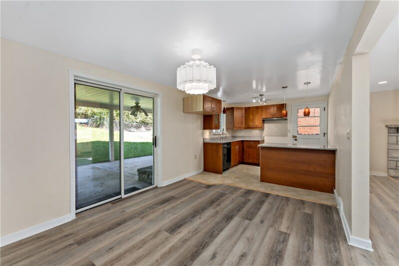859 Corbett Dr — photo 6