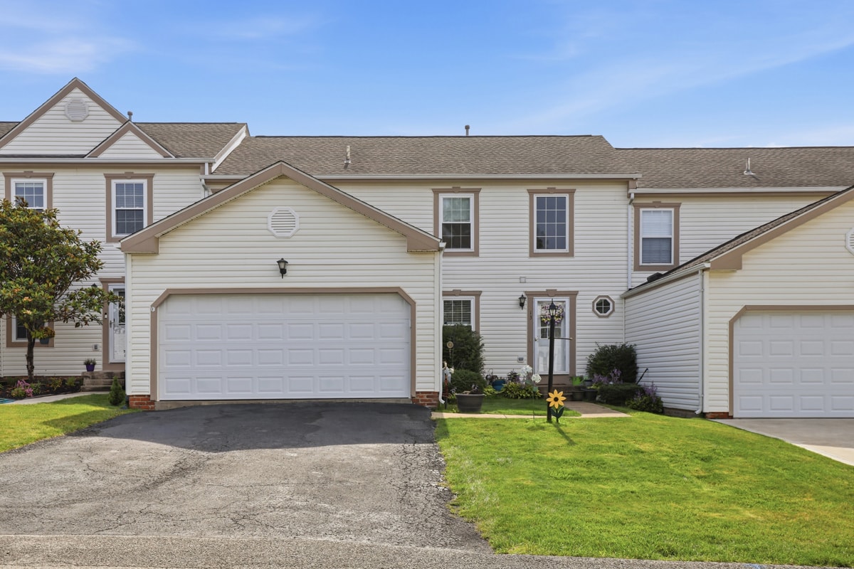 13 Sunset COURT — photo 1