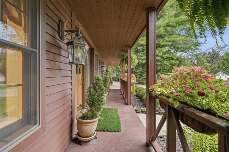 118 Nyetimber Pkwy Dr — photo 3