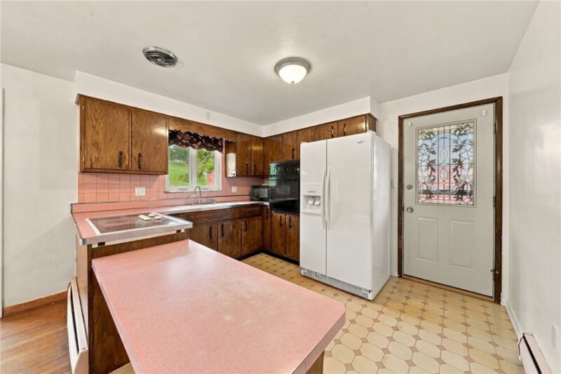 597 Baltzer Meyer Pike — photo 8