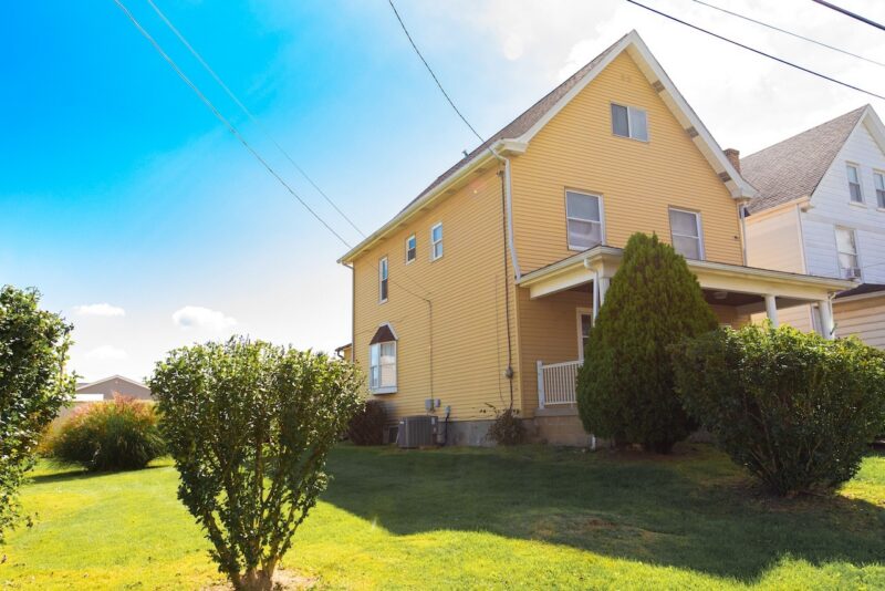 855 Jackson AVENUE — photo 2