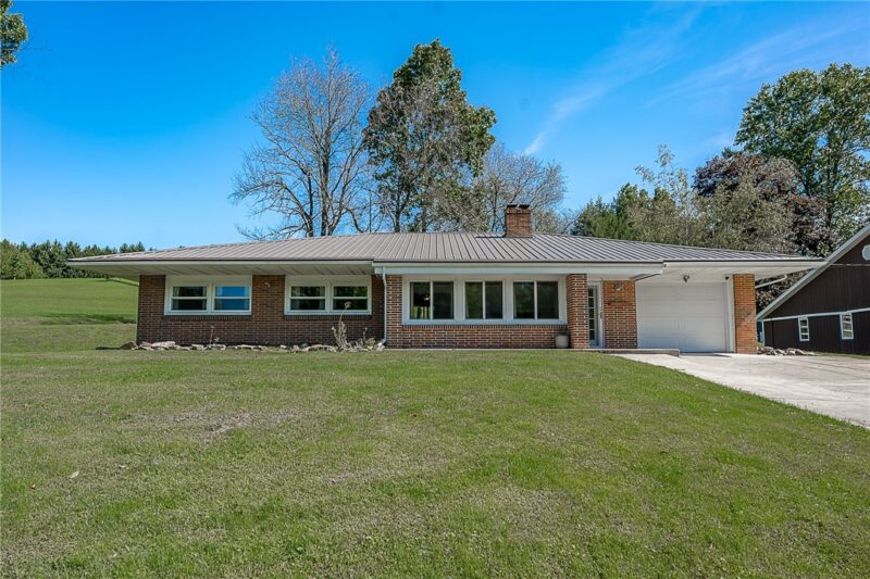 93 Mchenry Road — photo 2