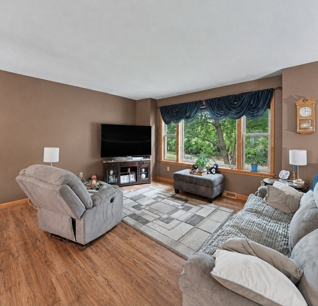 10866 Pettis Rd — photo 3