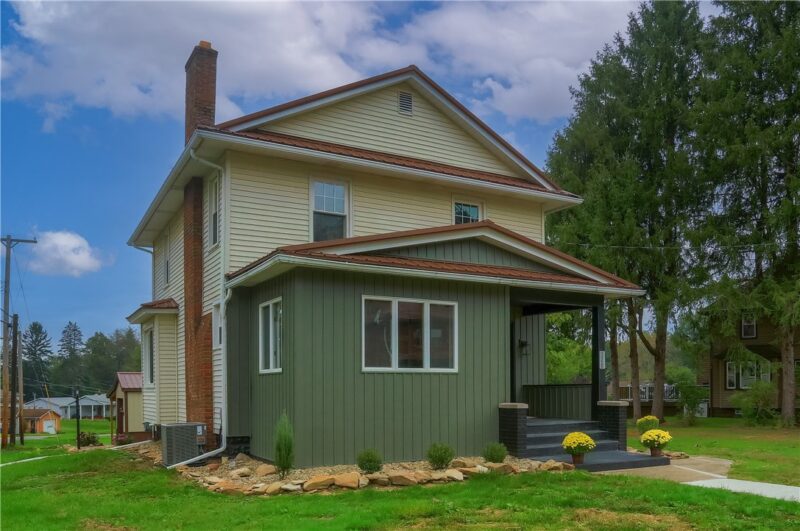 320 Morrison Ave — photo 2