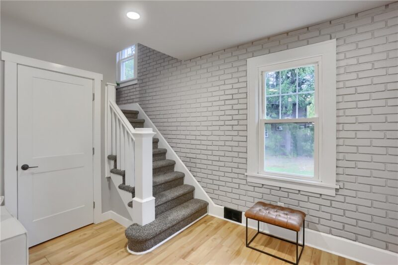 320 Morrison Ave — photo 8